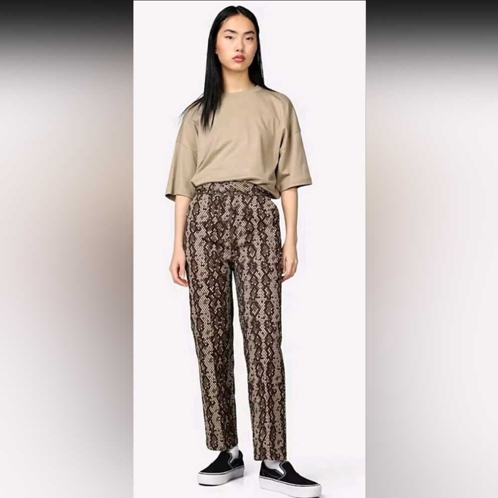DICKIES Camden Camo Snake Print Pants Womens Size 6R High Rise NWT